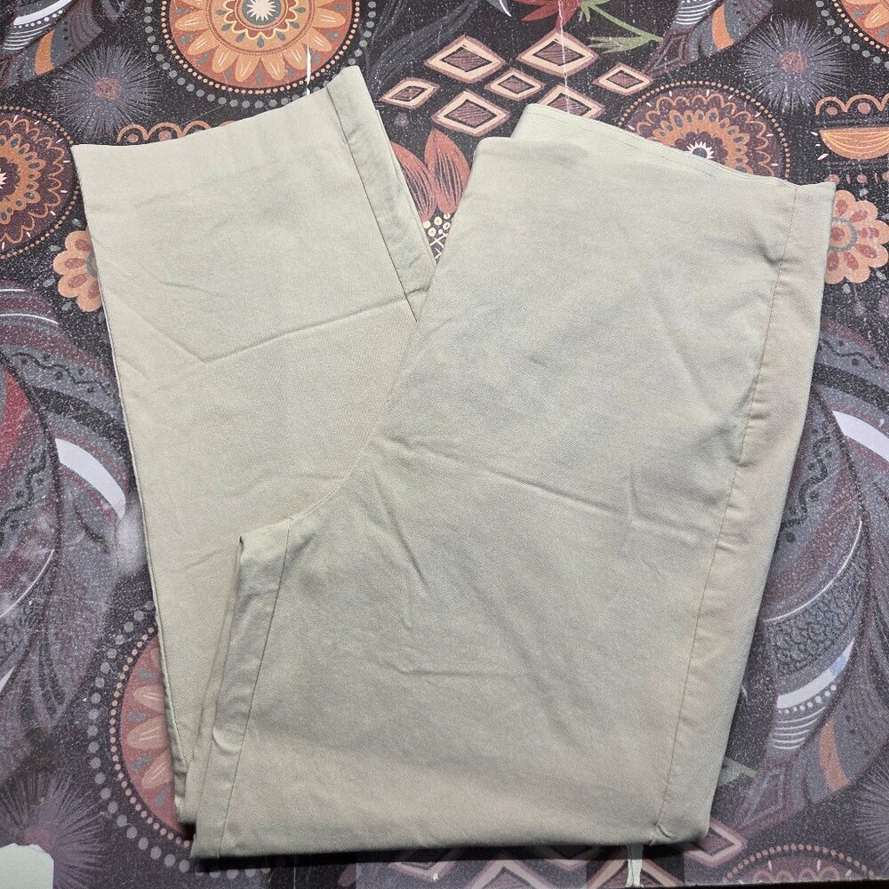 Chico's 10 Smokey Taupe So Slimming Juliet Straight Crop Basic Casual Pants